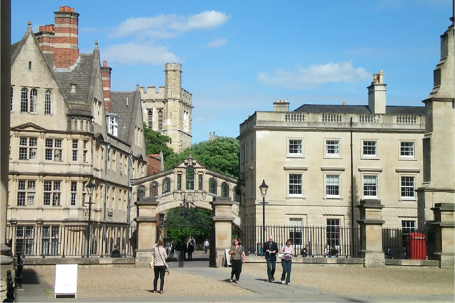 Free Walking Tour Oxford