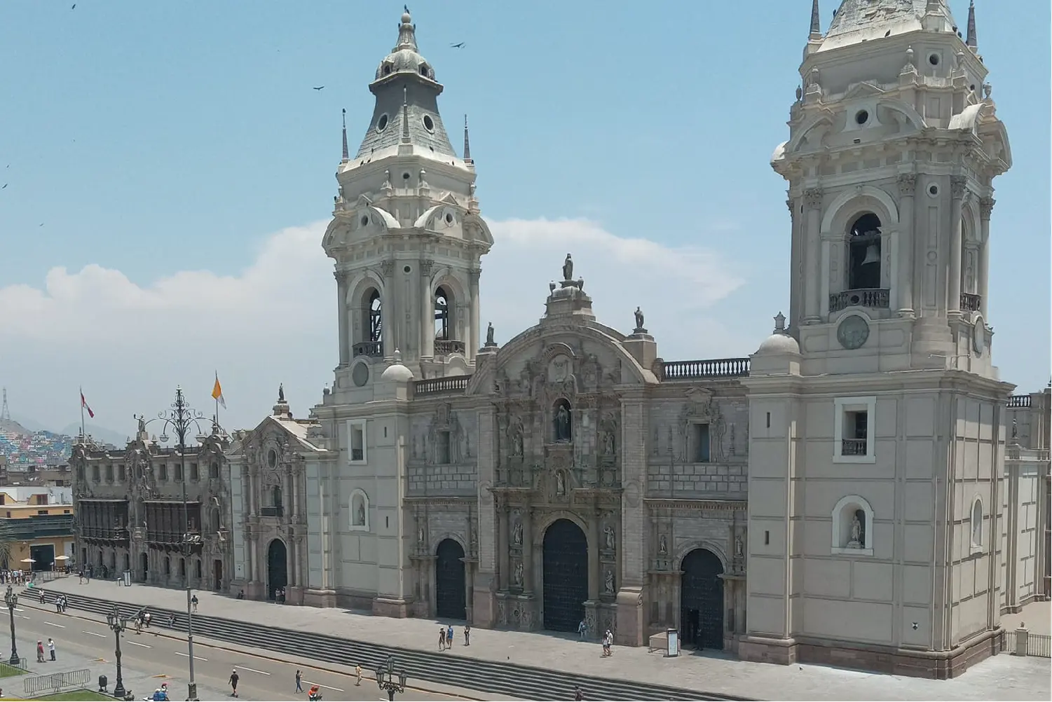 walking tour lima